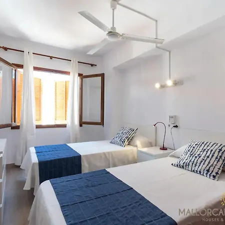 Voramar Ii First Line Pine Walk