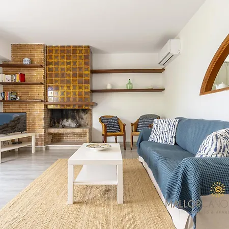 Voramar Ii First Line Pine Walk