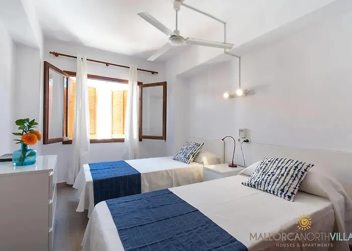 Voramar Ii First Line Pine Walk